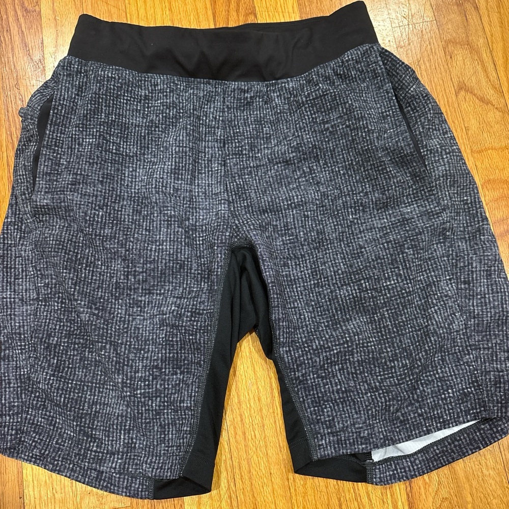 Lululemon Athletica Black Athletic Shorts - Picture 2 of 5